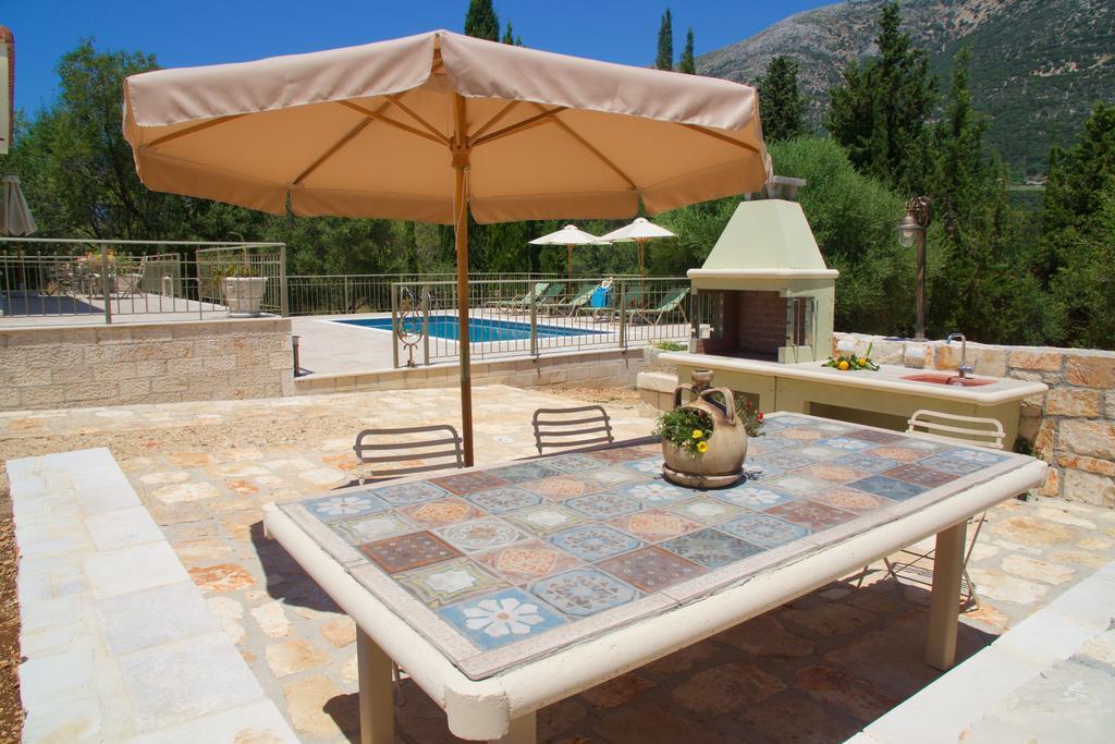 Forest Villas Kefalonia Logarata Dış mekan fotoğraf