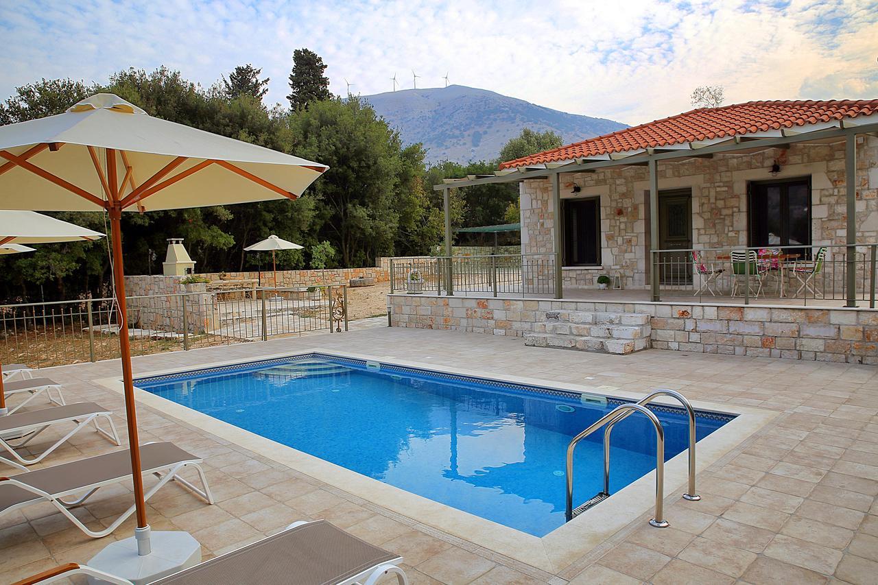 Forest Villas Kefalonia Logarata Dış mekan fotoğraf