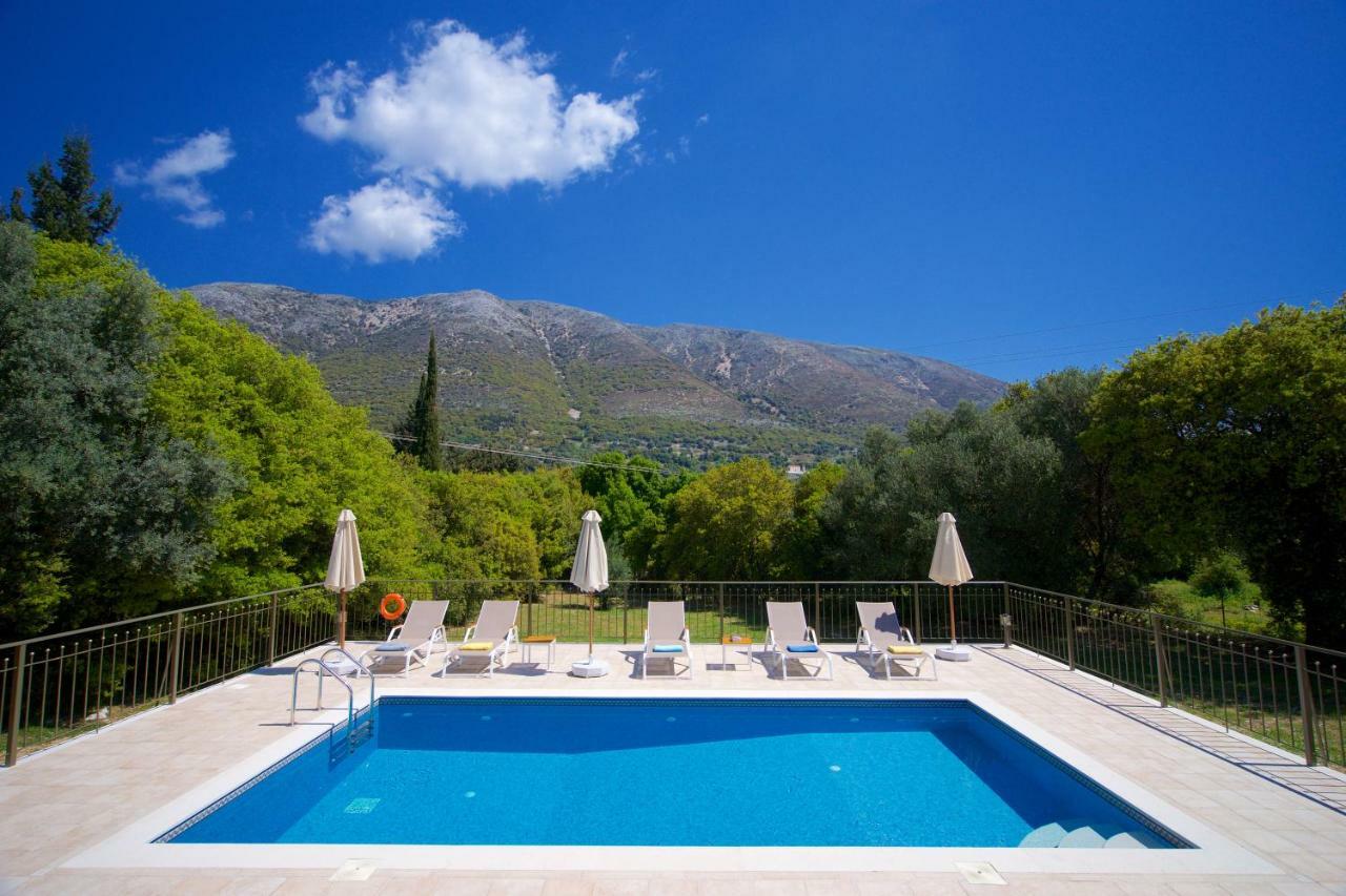 Forest Villas Kefalonia Logarata Dış mekan fotoğraf